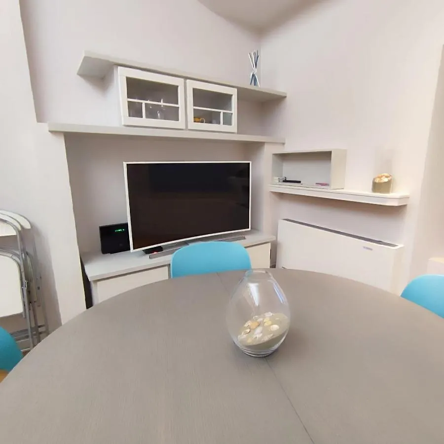 Gioia Sea Apartment In Versilia Viareggio