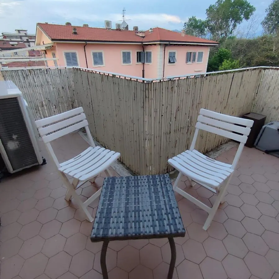Gioia Sea Apartment In Versilia Viareggio 0*,